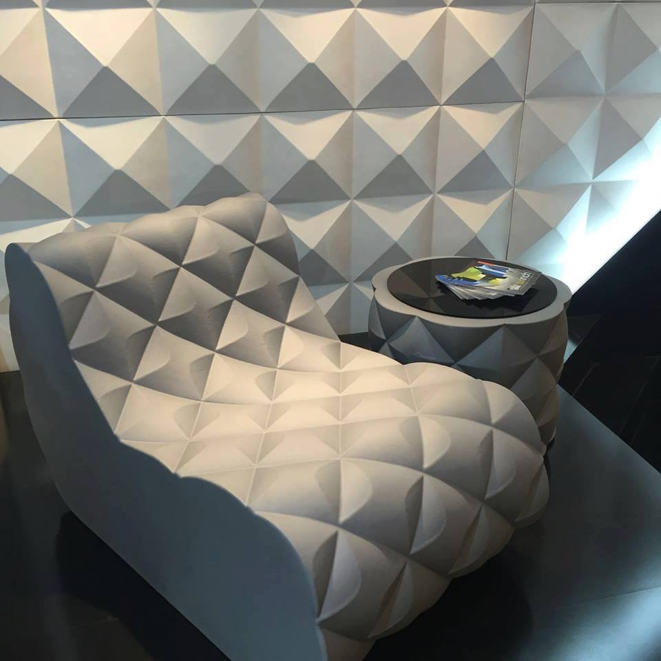 Diamond Seat